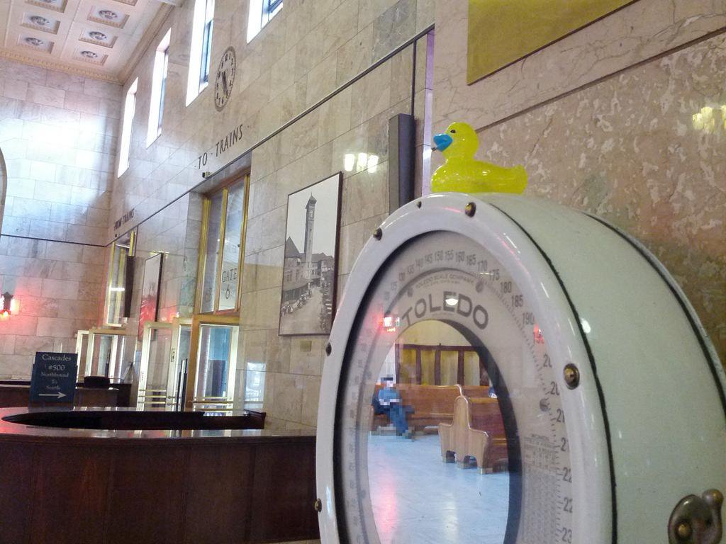 Lumina on a Weigh Scale at Union Station